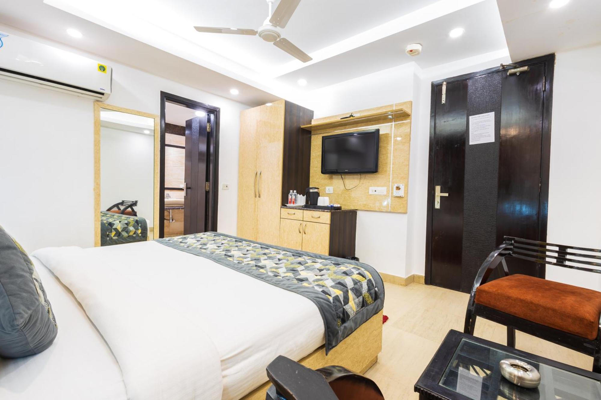 Hotel The Gold Inn - Karol Bagh Delhi 외부 사진