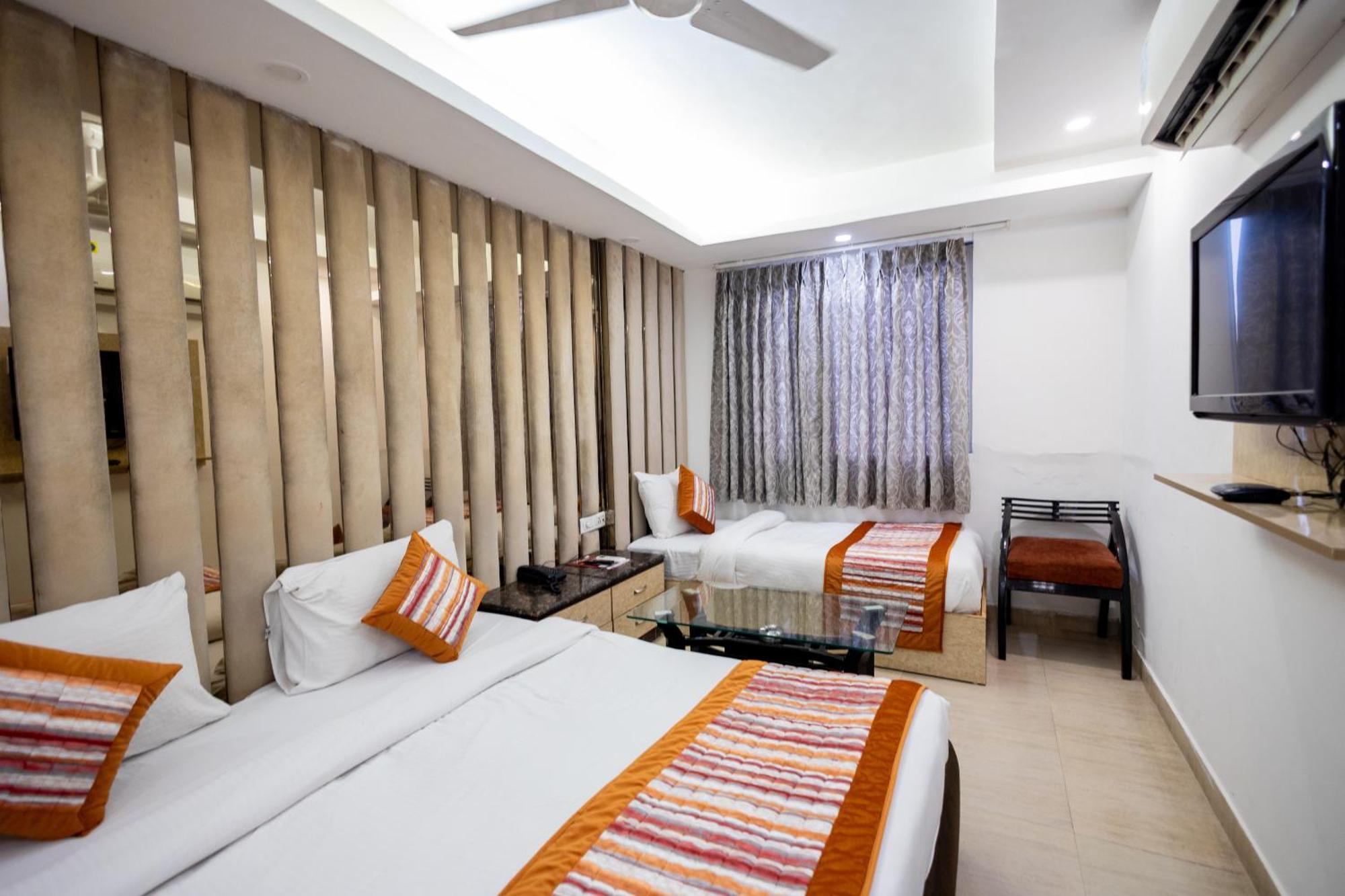 Hotel The Gold Inn - Karol Bagh Delhi 외부 사진